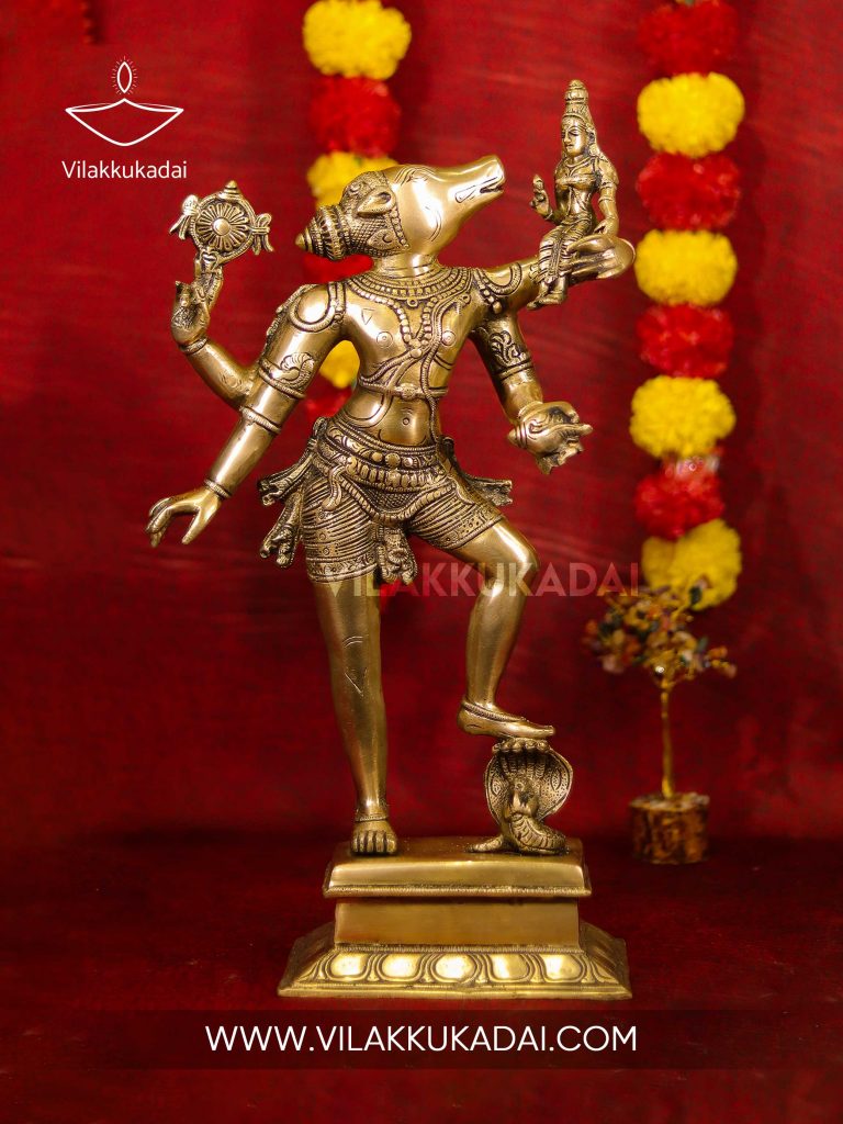 Varahaar LAKSHMI VARAHAR - Vilakkukadai