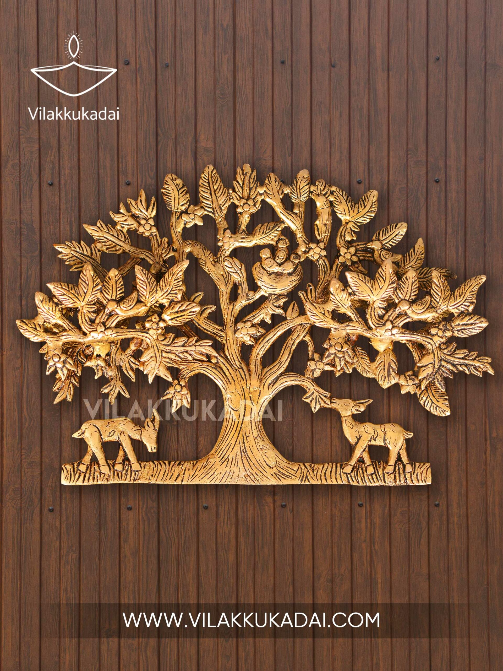 tree with deer wall hanging