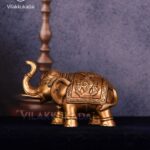 elephant statue